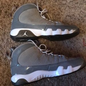 Air Jordan Retro 9s Cool Grey
